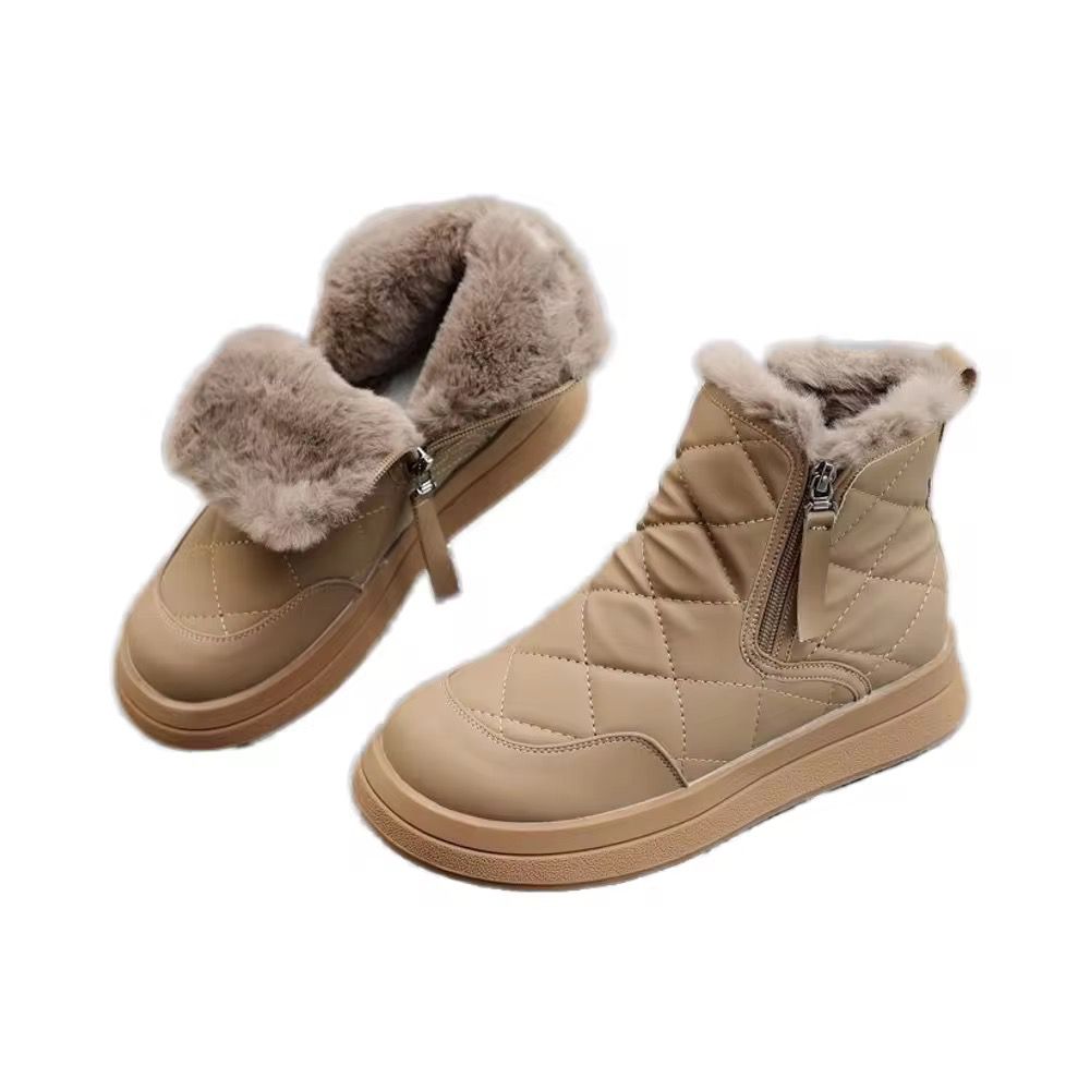 حذاء بفرو للشتاء متوفر الان