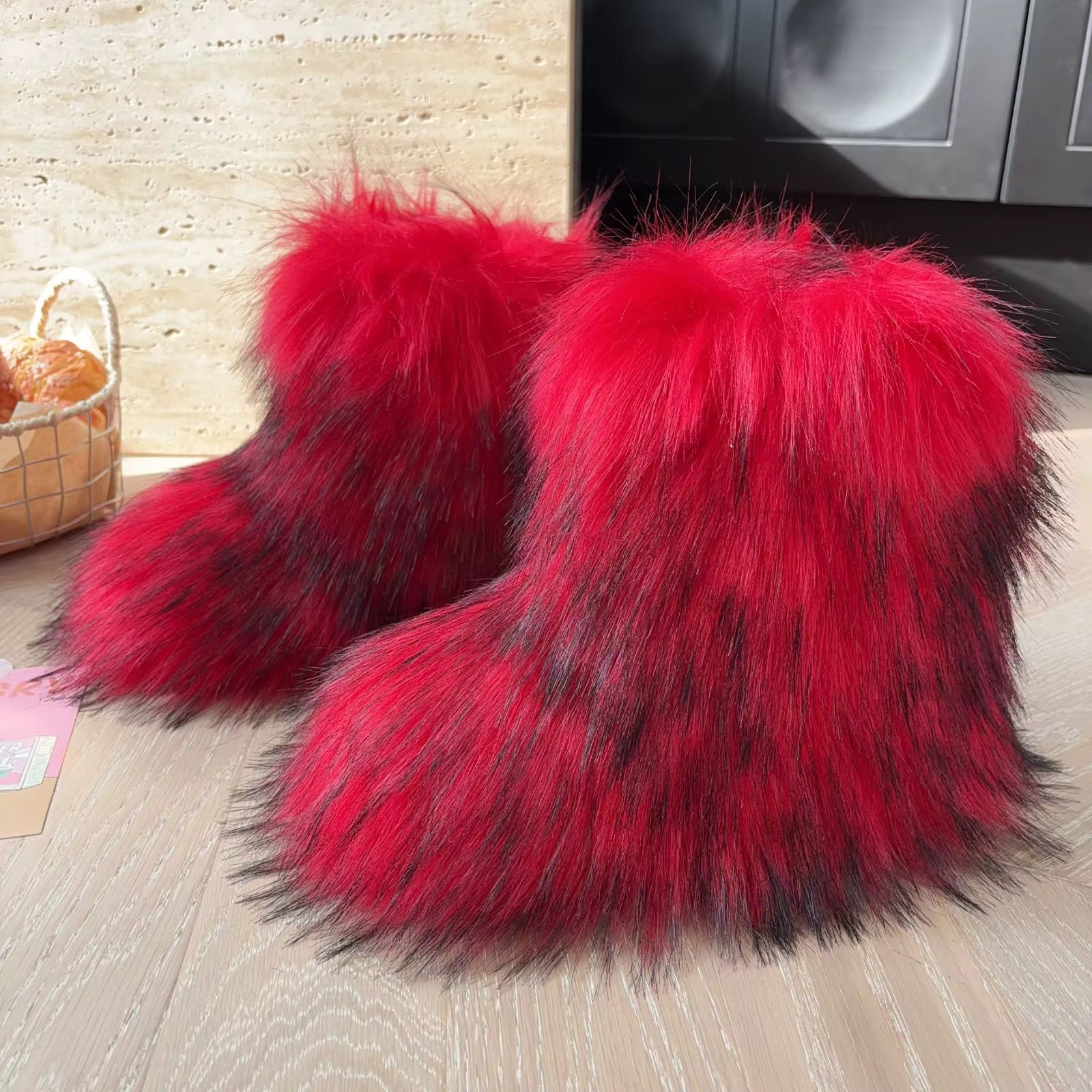 احذيه برقبه شتويه فاخره من الفرو الناعم للاطفال