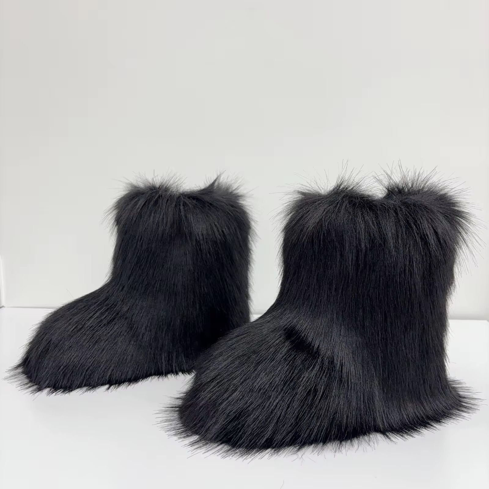 احذيه برقبه شتويه فاخره من الفرو الناعم للاطفال