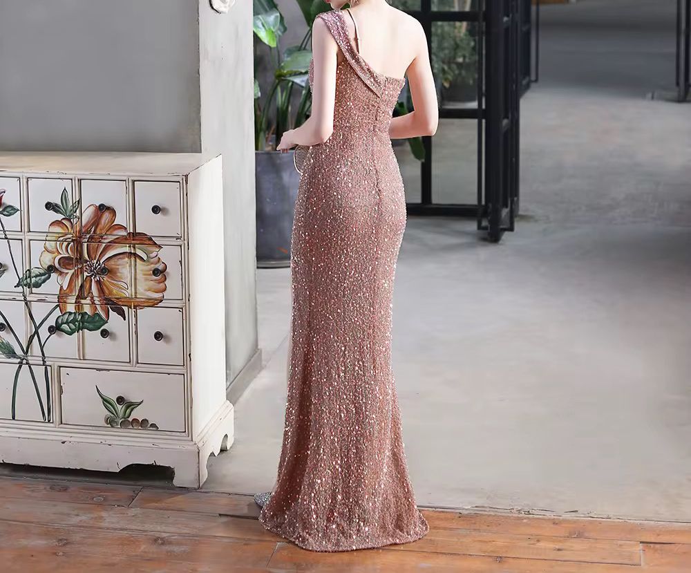 فساتين حفلات بدون اكمام وصل حديثا